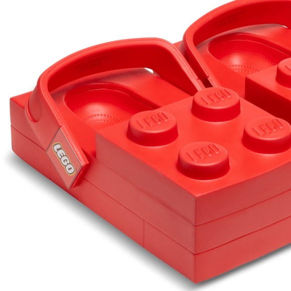 Crocs LEGO
BRAND NEW - Picture 4 of 10